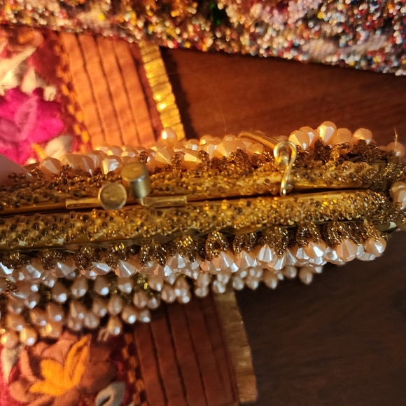 VINTAGE 1960s DEBBIE Gold Beige Faux Pearl Beaded Evening Bag Made in Hong Kong - Picture 11 of 16